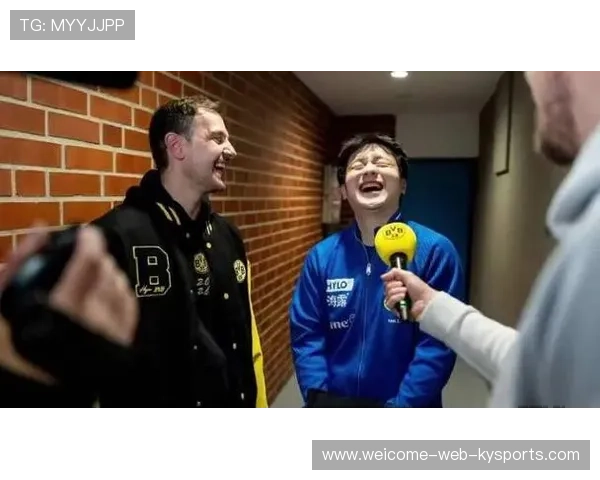 樊振东赢球后与多特蒙德教练合影，暖心一幕引关注，樊振东哪个教练带出来的